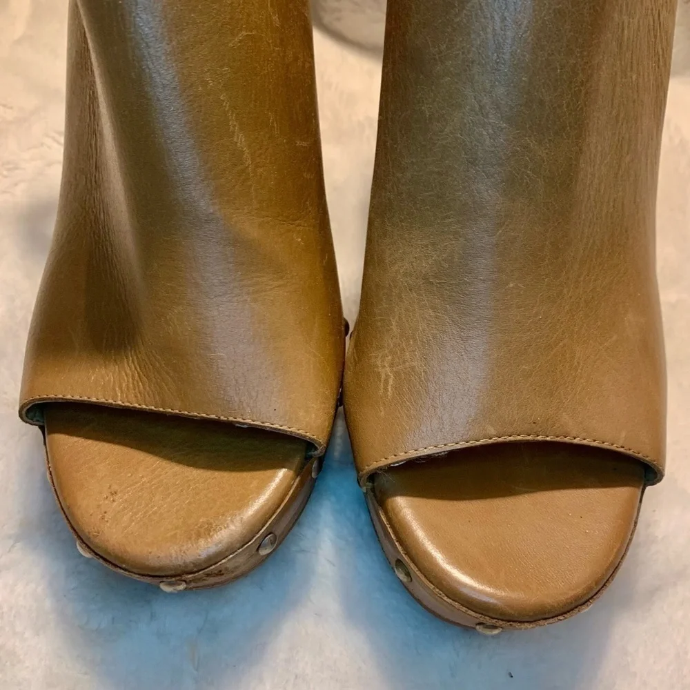 Jessica Simpson Pumps Sz 9.5 Daine Leather Tan Camel Open-Toe High Heels Straps